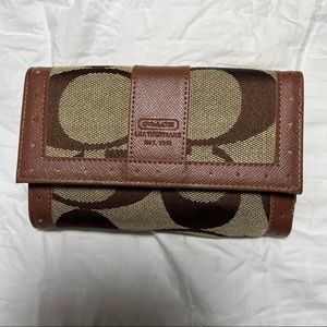 Coach vintage wallet